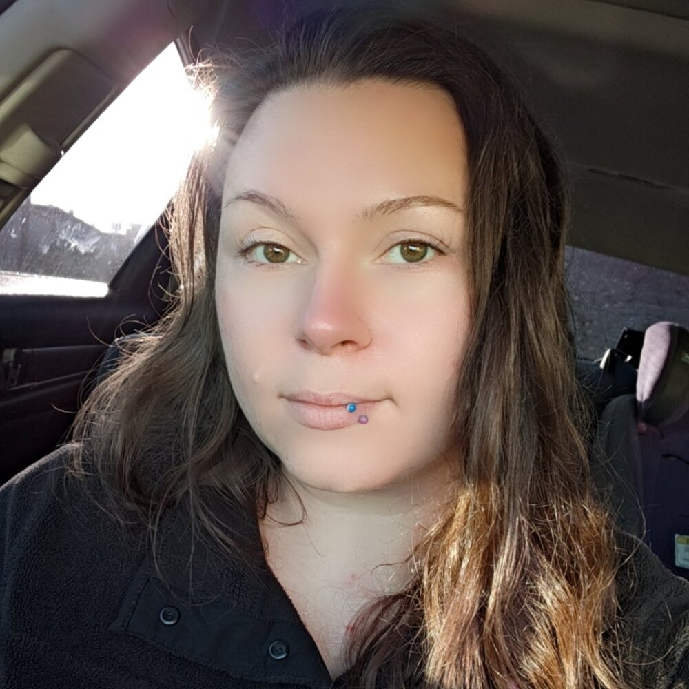 Meet your Posher, Tiffany